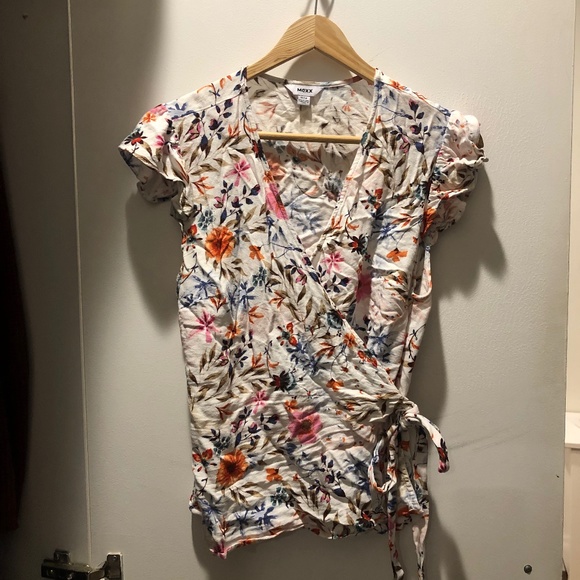 Mexx floral short-sleeve wrap blouse - Picture 1 of 3